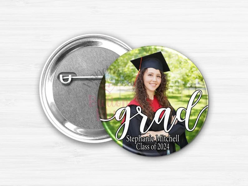 Graduations Buttons