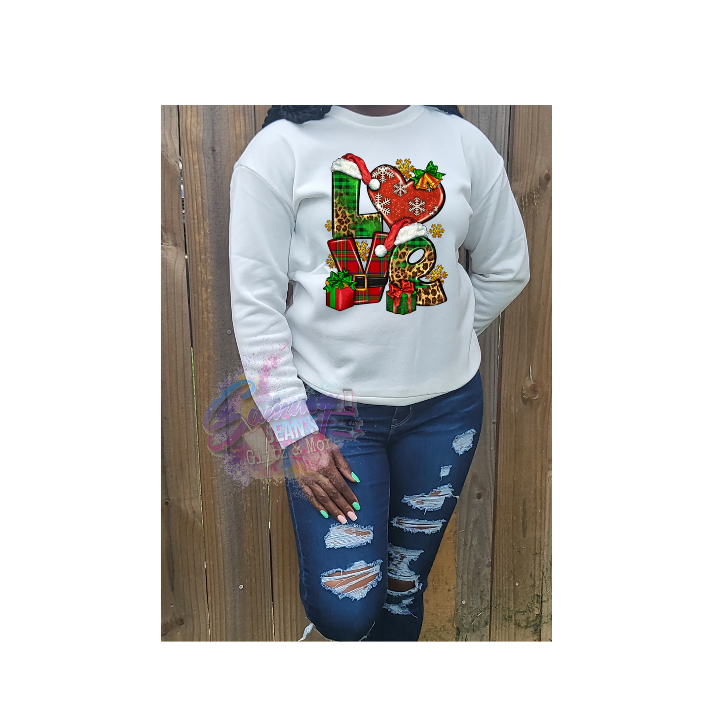 LOVE CHRISTMAS SWEATSHIRT