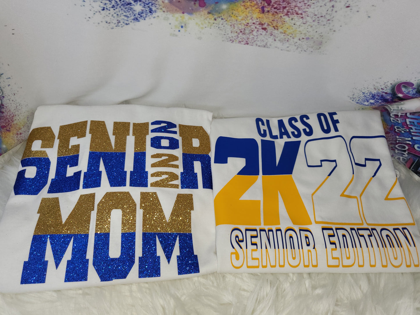 SENIOR MOM AND GRADUATE 2022 T-SHIRTS